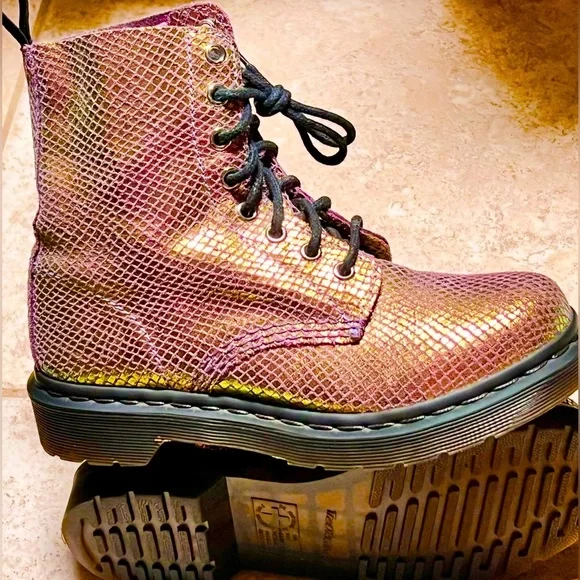 Dr. Marten Pascal Boots Violet Mirror Iridescent Rainbow Mermaid Suede Leather - Picture 4 of 16